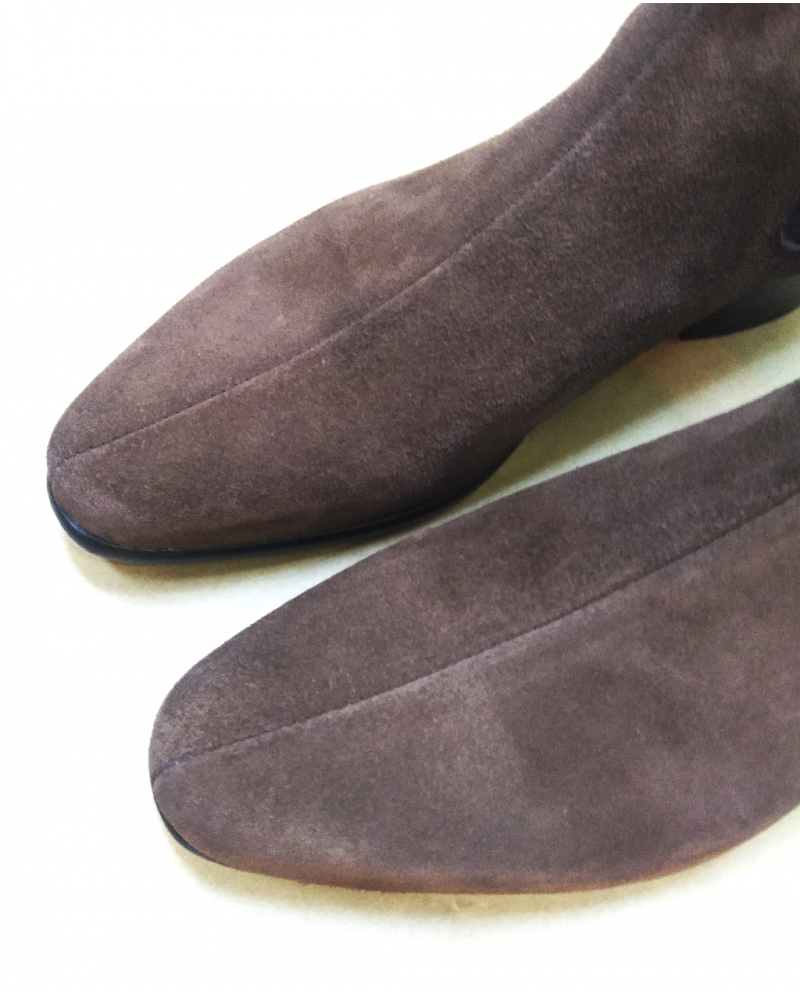 Beat Girl Brown Suede