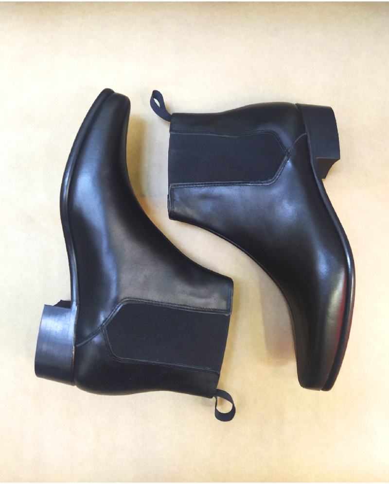 Beat Girl Black leather