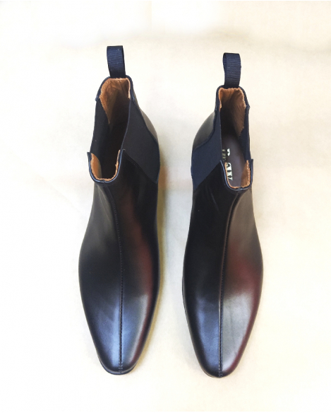 Beat Girl Black leather