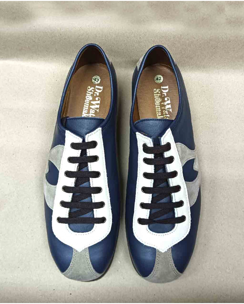 Watts Blue Liquorice Sand